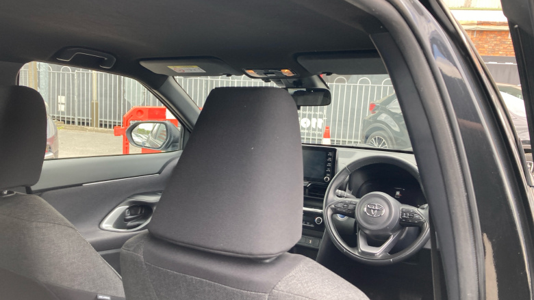 Toyota Yaris Cross 1.5 Hybrid Design 5dr CVT Hybrid Estate